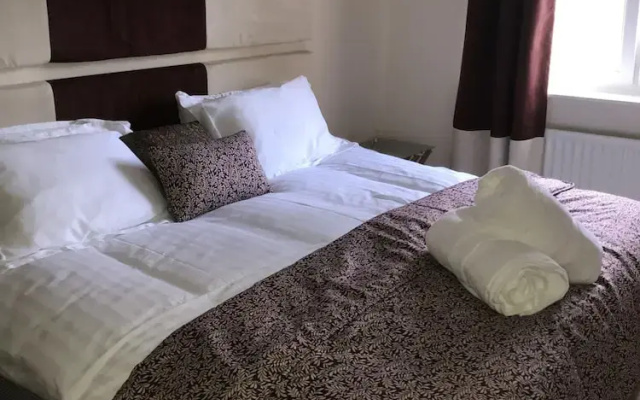Abbotsford House Apartment