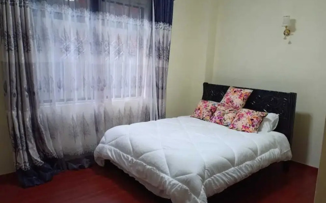 Lux Suites Mango Court Apartments