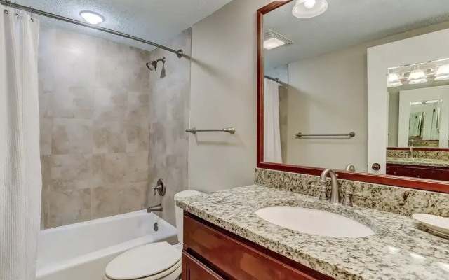 327 Sandcastle 1 Bedroom Condo by RedAwning