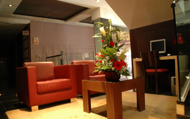 Washington Parquesol Suites & Hotel