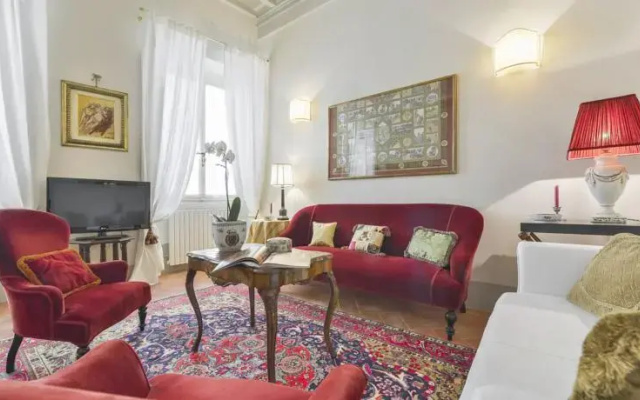 Topazia Halldis Apartment