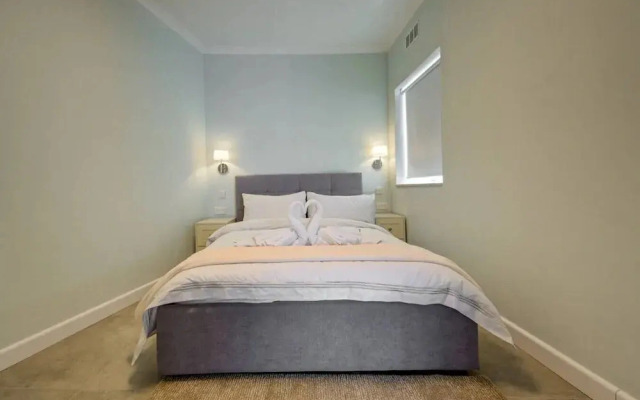 Stylish Gozo Penthouse Spacious and Quiet Terrace