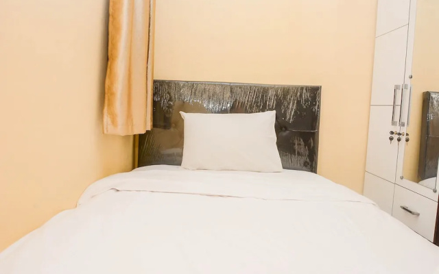 Comfy 2BR Mutiara Bekasi Apartement