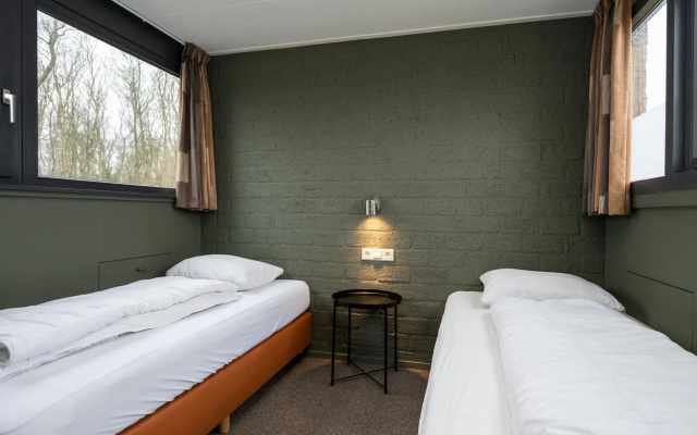 Holiday Home on Texel With Conservatory
