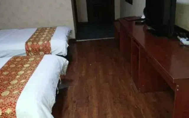 Urumqi Hongyun Business Hotel