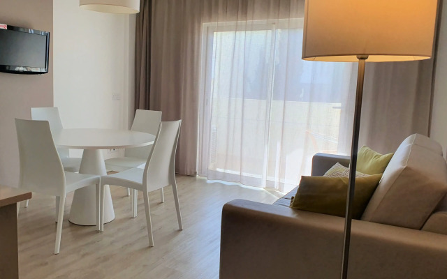 Apartamentos Turisticos Alvormar
