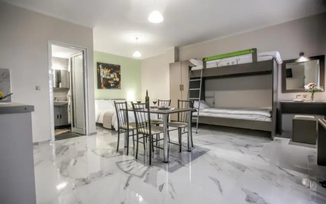 Del Sol #2 Meteora Luxurious Family Suites