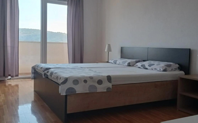 Studio apartment with balcony