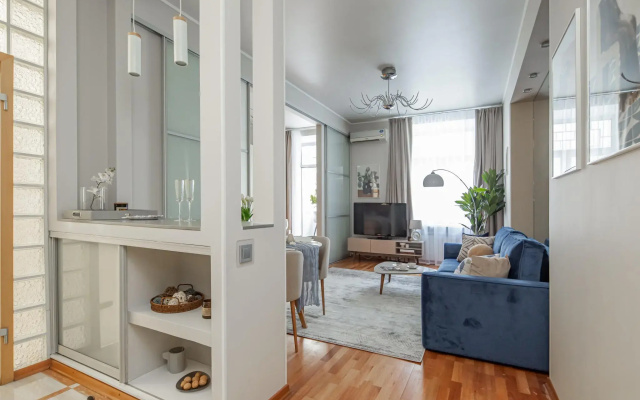 GMApartments (ДжиЭмАпартментс) на Козицкий переулок 1А