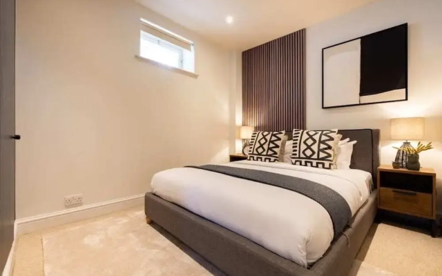 The Elephant & Castle Hideaway - Stunning 1bdr Flat With Patio