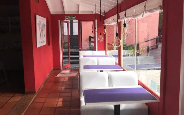 La Deseada Hostel