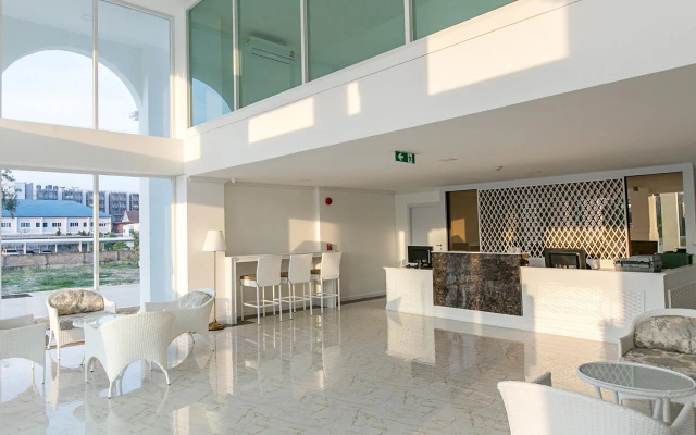 B2 Hua Hin Premier Hotel