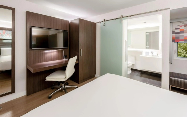 Aloft Sunnyvale
