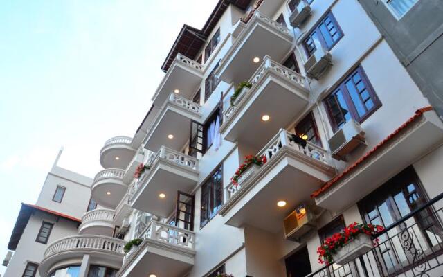 Chapa Dew Boutique Hotel вид на фасад