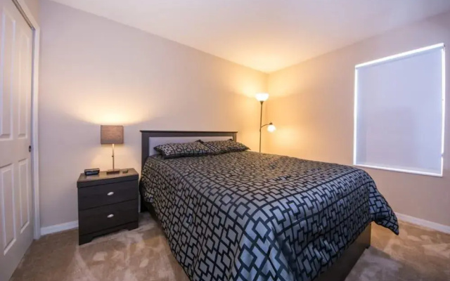 Compass Bay 3181