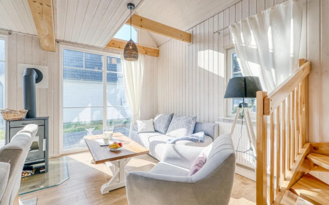 Awesome Home in Zerpenschleuse With 2 Bedrooms