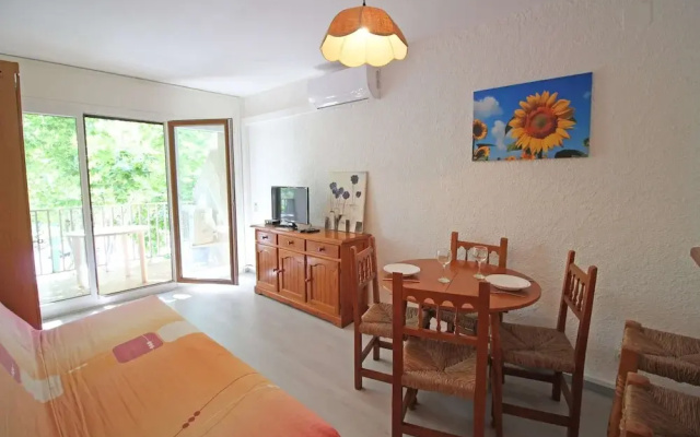Apartment Near Beach With Terrace