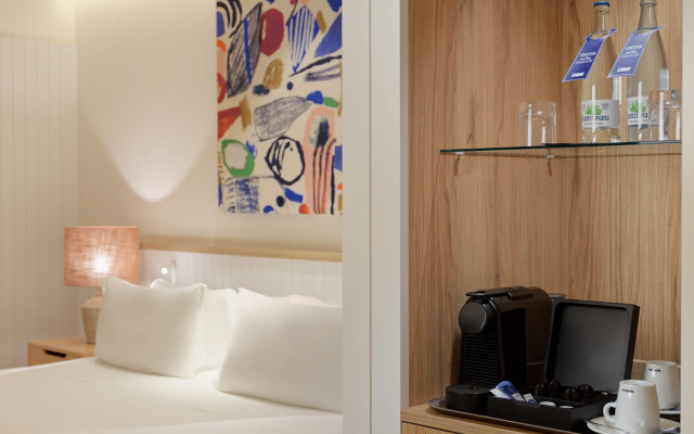 H10 Croma Malaga