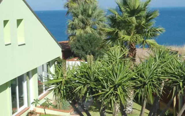 Holiday home Trappeto