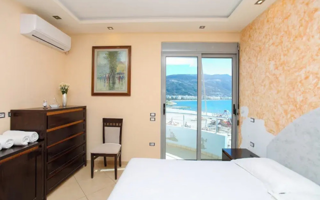 Holiday 2-bed Apartment Seaview