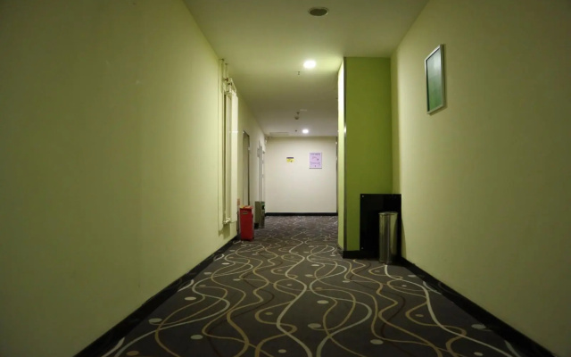 7 Days Inn·Changchun Hongqi Street University Town