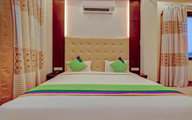 SG Grand by Treebo Hotels