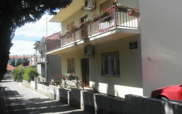 Apartment Beti