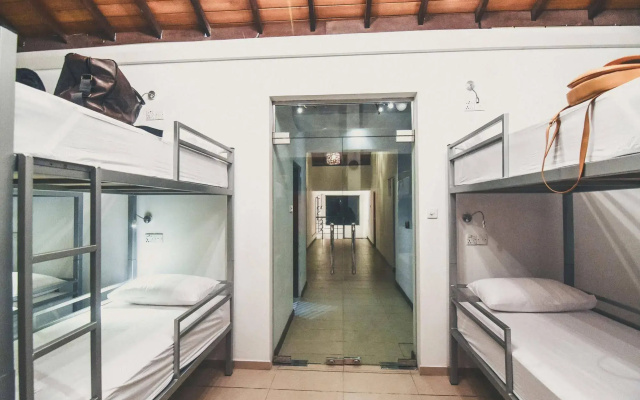 Bunkyard Hostels