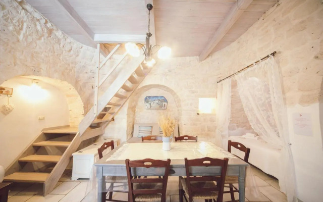 Trullo Nathalie