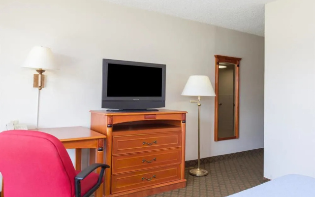 Days Inn Bakersfield