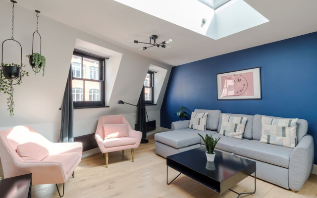 The Acre Penthouse - Covent Garden - by Frankie