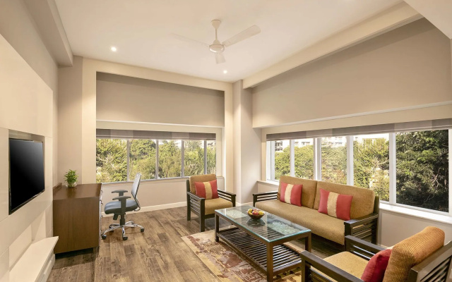 Country Inn & Suites By Radisson Jammu