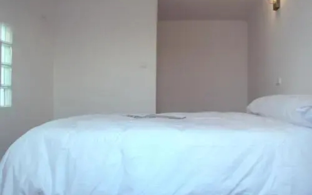 Apartamentos La Ermita
