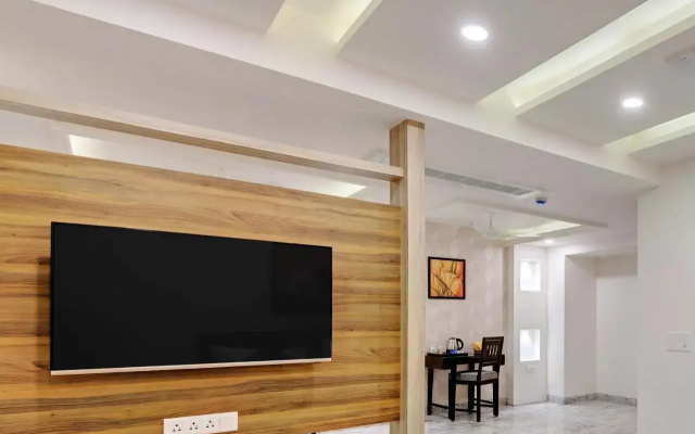 FabHotel MI Road