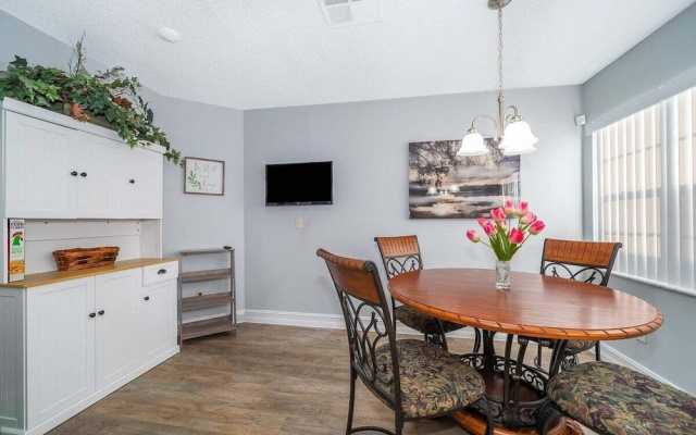 4820 Jamaica Lane 4bed