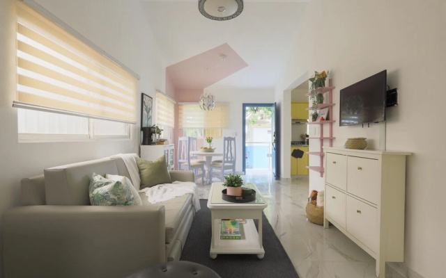 Unwind and Recharge in This Homey Central Retreat