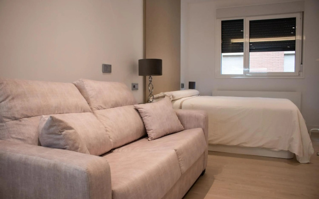 Apartamentos Turisticos - Palacio de Yolanda