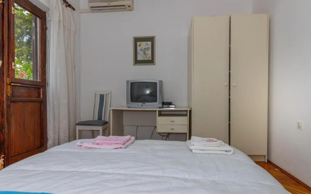 Apartment in Jadranovo 41612