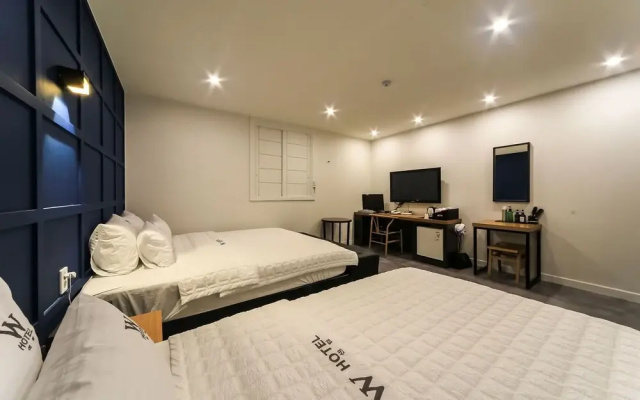 Busan Jaesongdong Hotel Western