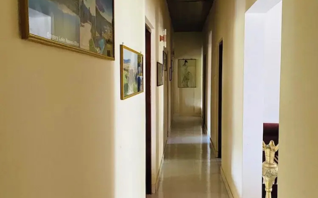 The Iris Villa
