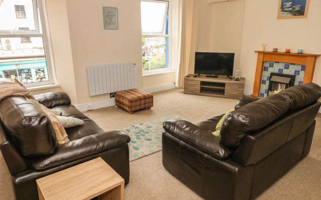 4 Cambrian Terrace