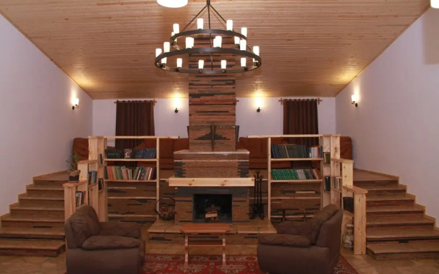 Villa Quattro - Villa with Open Pool and Eco Garden
