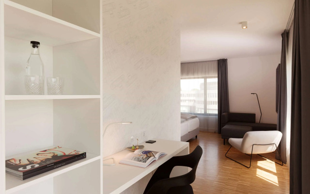 Vienna House Ernst Leitz Wetzlar