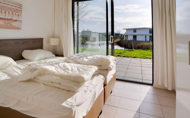 Holiday Home in Zeewolde With Kayaks