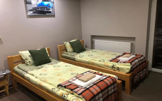 Avino Apart - Hostel