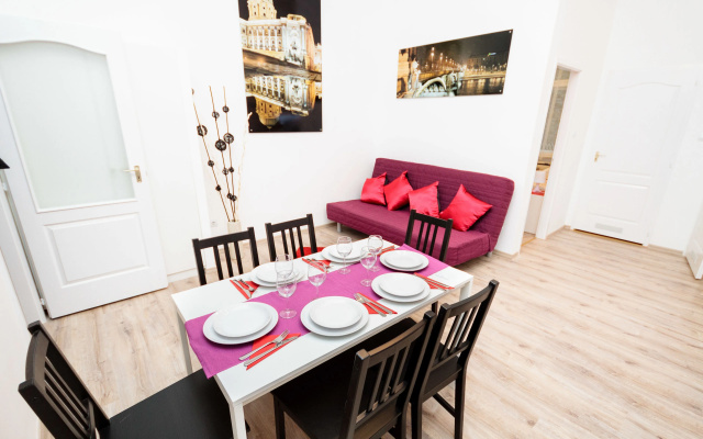 City Centre Style Apartment