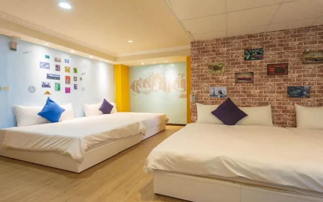 Easy Stay Hostel