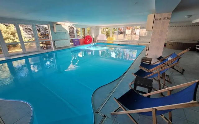 Wellness Aqua House