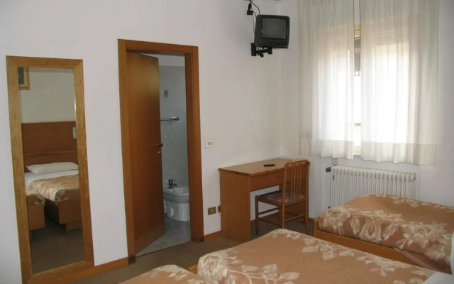 Hotel Oasi