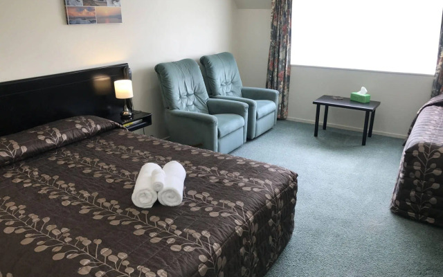 Legends Motel